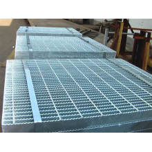 Решетки оцинкованные для стальных конструкций и сливной крышки